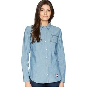 Levi's New York Yankees Limited Edition Chambray Patch Shirt, Women Medium, NWT